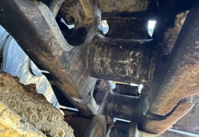 2016 John Deere 755K Crawler Loader - Image 13