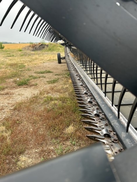 2017 MacDon FD75 Flex Draper Header - Image 4