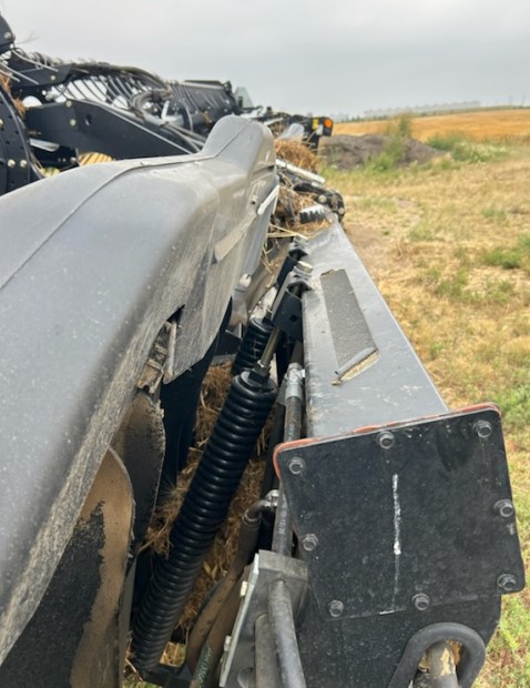 2017 MacDon FD75 Flex Draper Header - Image 9