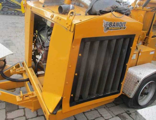 2018 Bandit Intimidator 15XP Chipper - Image 10
