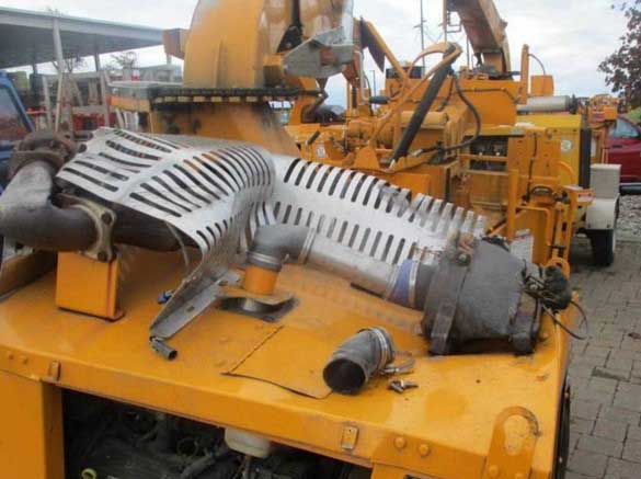 2018 Bandit Intimidator 15XP Chipper - Image 13