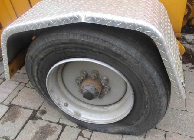 2018 Bandit Intimidator 15XP Chipper - Image 14