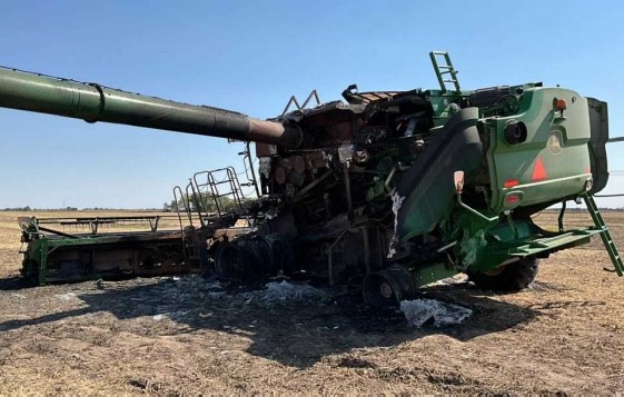 2014 John Deere S670 Combine - Image 5