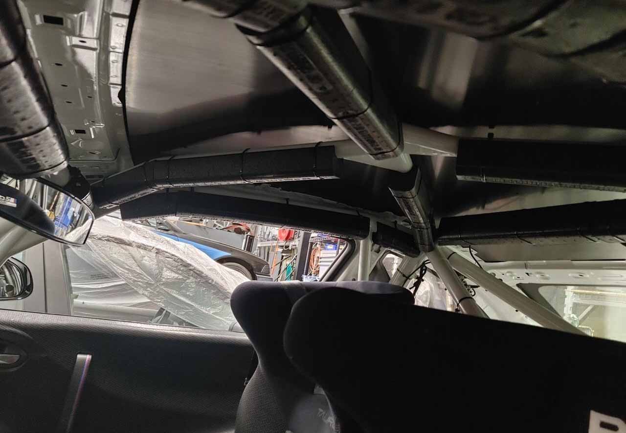 2021 BMW M2 CS Racing - Image 8