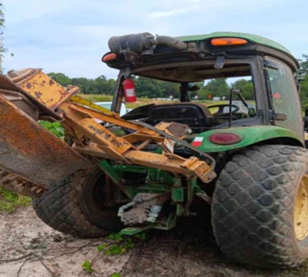 2019 John Deere 4052 Tractor - Image 3