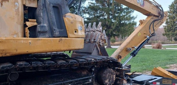 2023 Caterpillar 315GC TC Excavator - Image 2