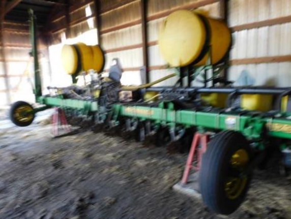 John Deere 1730 Planter - Image 6