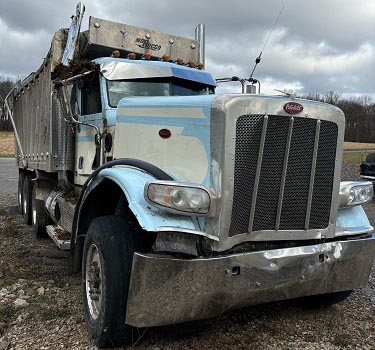 2021 Peterbilt 389 Dump Truck - Image 4
