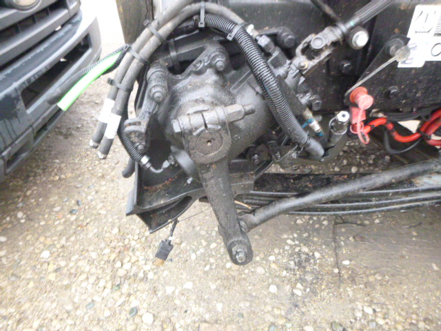 2025 Kenworth T880 Dump Truck - Image 17