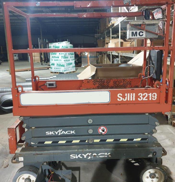 2016 Skyjack SJIII-3219 Scissor Lift - Image 5