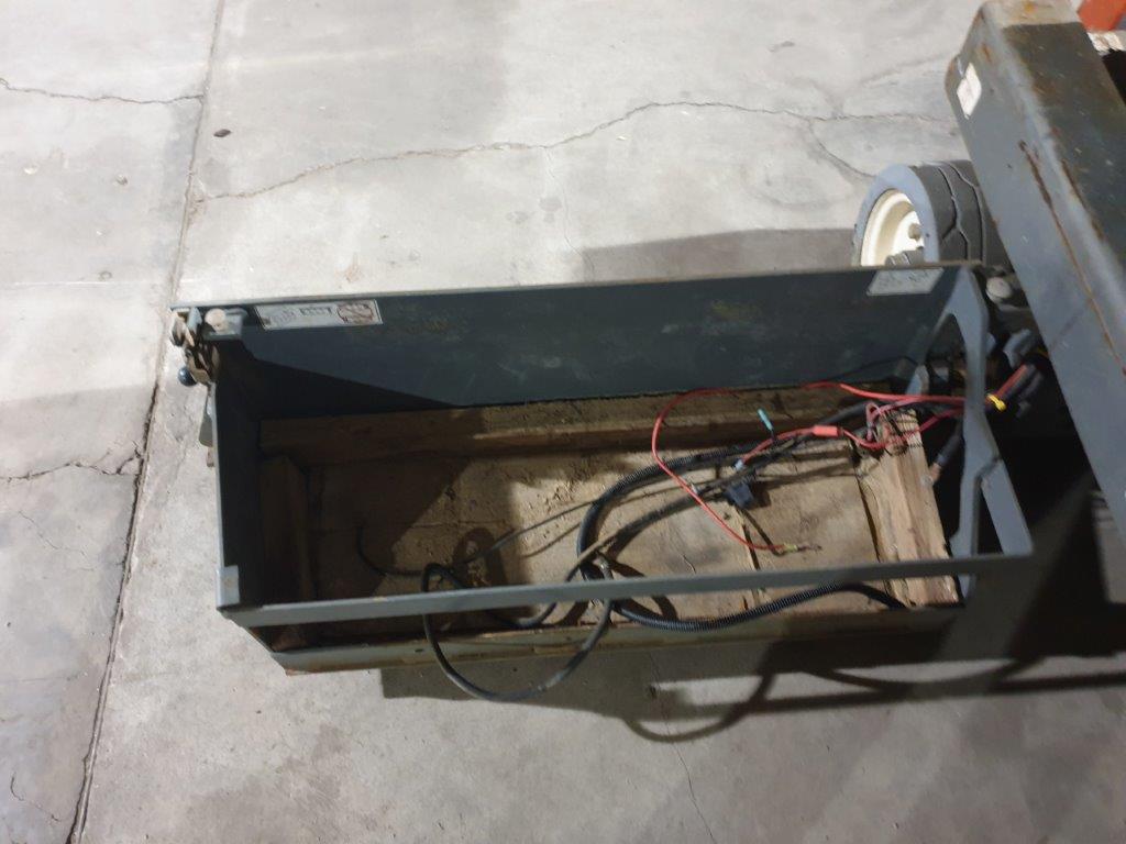 2016 Skyjack SJIII-3219 Scissor Lift - Image 6