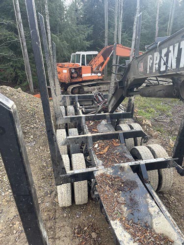 2018 Peterbilt 389 Log Truck - Image 20