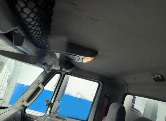 2015 International 4300M7 Box Truck - Image 14