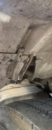 2015 International 4300M7 Box Truck - Image 8