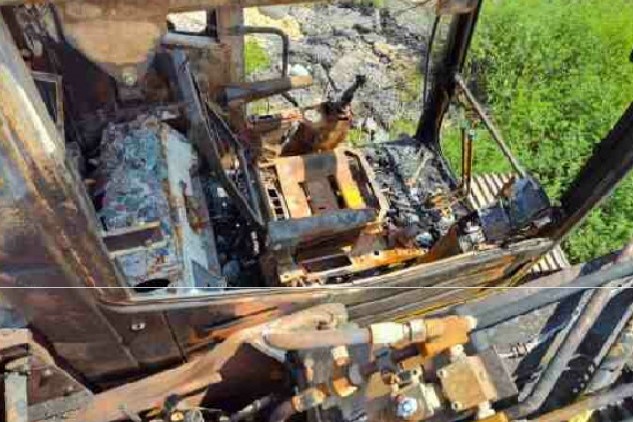 2011 Komatsu PC200LC-8 Excavator - Image 17