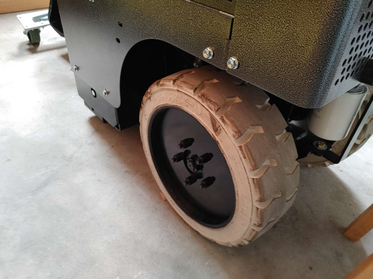 2024 National Flooring Equipment 5700 Floor Scraper - Image 11