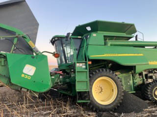 John Deere 9660 Combine - Image 2