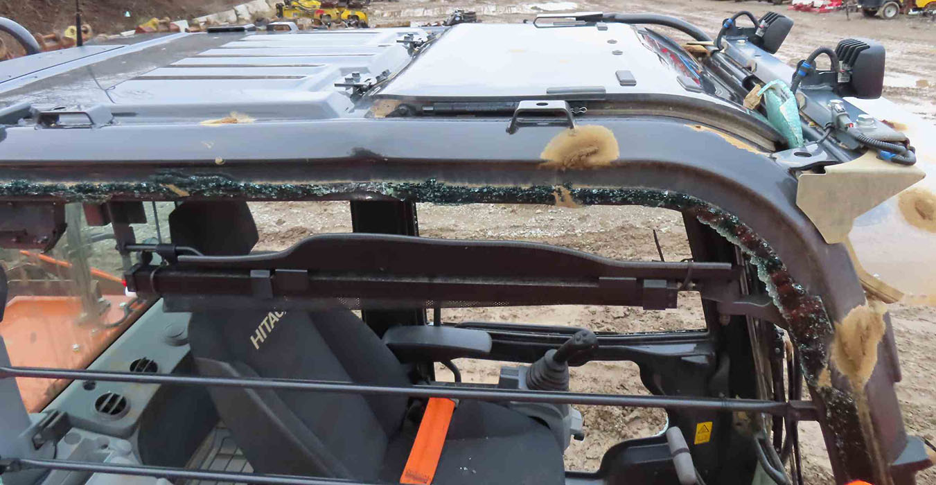 2024 Hitachi ZX210LC-7H Excavator - Image 32