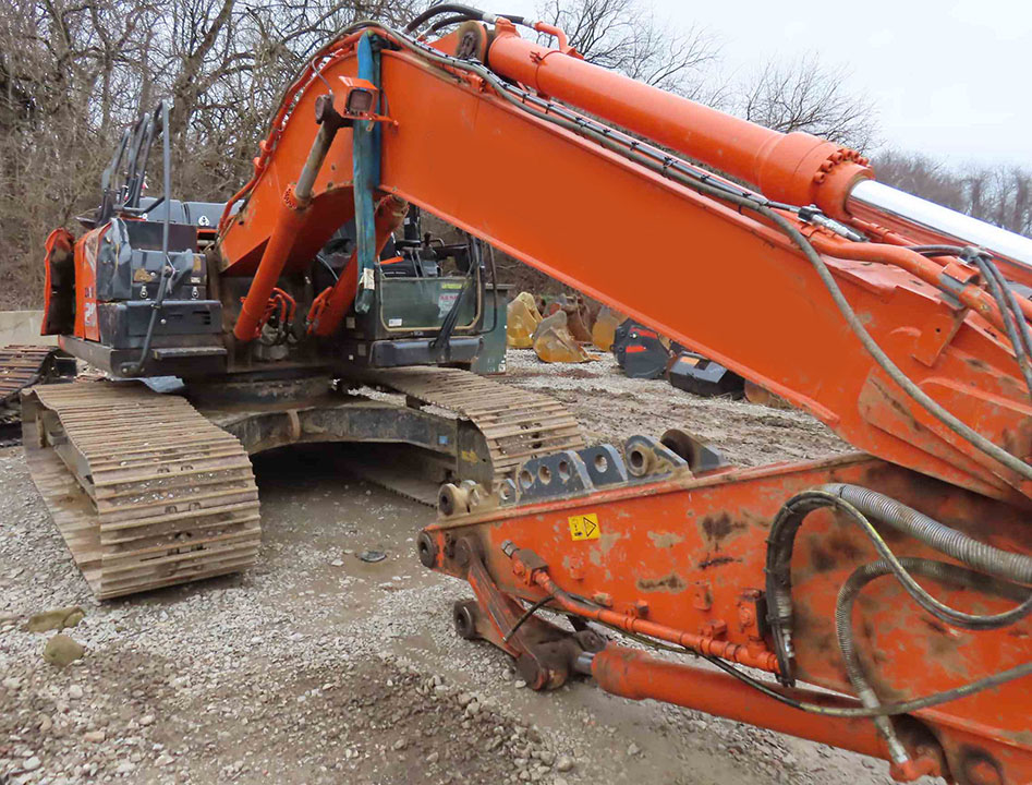 2024 Hitachi ZX210LC-7H Excavator - Image 6