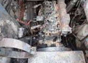 2001 Gehl 5635 SX Skid Steer - Image 3