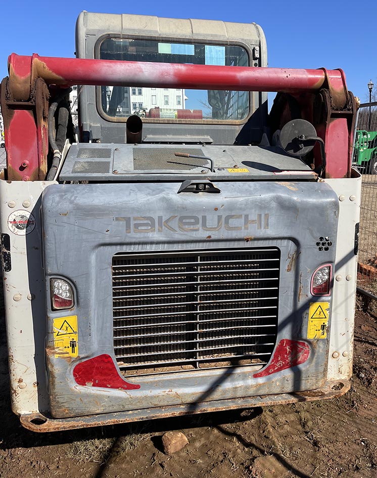2019 Takeuchi TL10V2 Skid Steer - Image 2