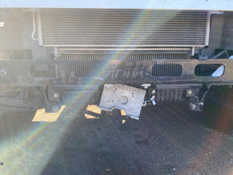 2024 Freightliner M2 106 Box Truck - Image 3