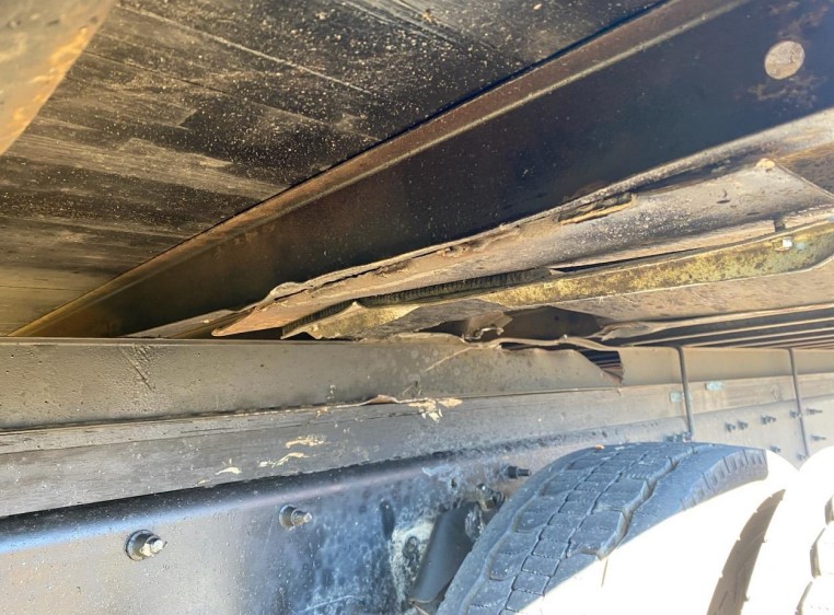 2024 Freightliner M2 106 Box Truck - Image 7