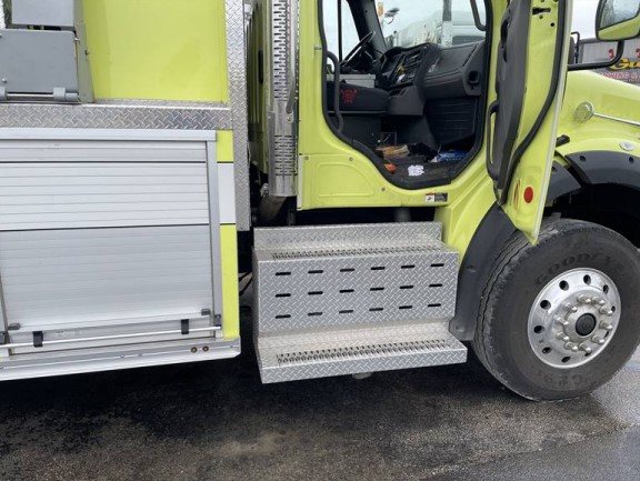 2017 Freightliner M2 Pumper Truck - Image 14