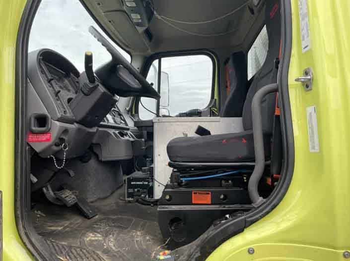 2017 Freightliner M2 Pumper Truck - Image 5