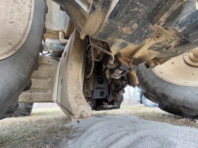 2013 CASE IH Magnum 210 CVT Tractor - Image 13