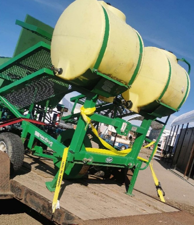 Rain Flo 1600 Series II Transplanter