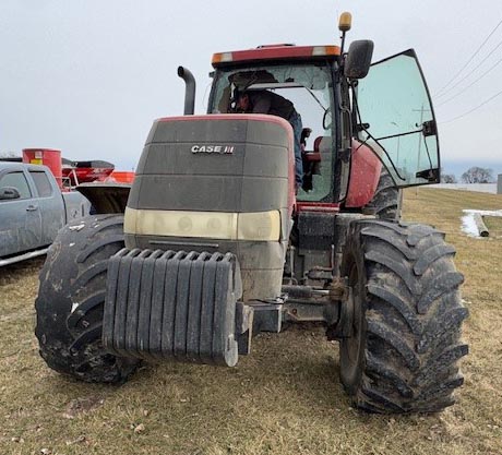 2013 CASE IH Magnum 210 CVT Tractor - Image 8