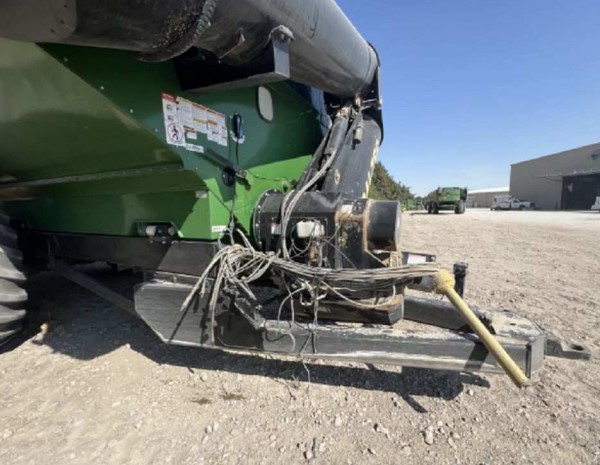 Balzer 1325 Grain Cart - Image 10