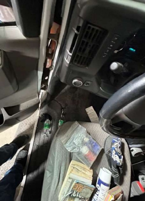 2013 Chevrolet Express 4500 Ambulance - Image 22