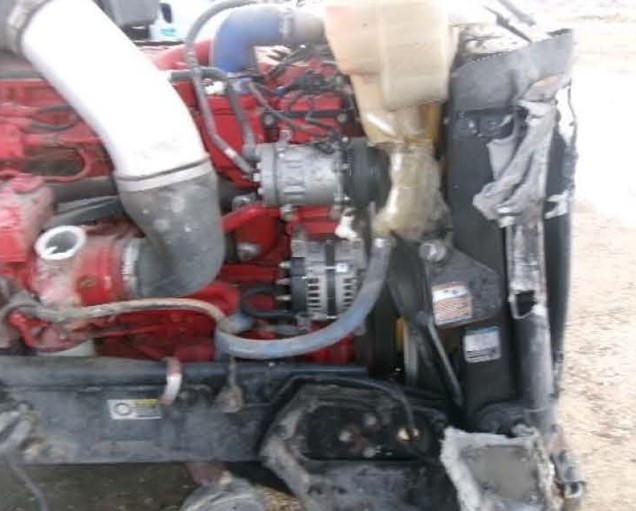 2015 Kenworth T680 - Image 11