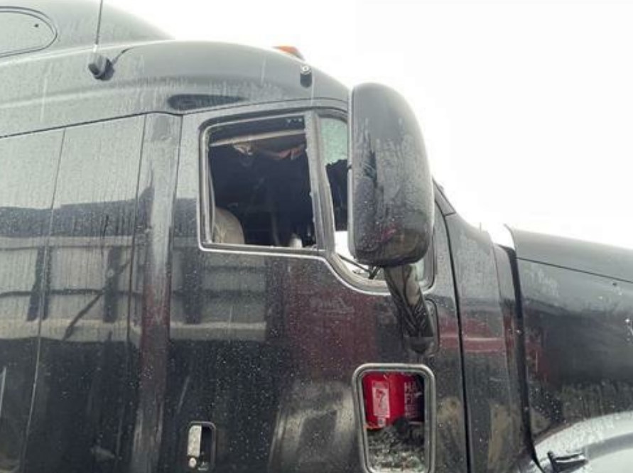 2007 Peterbilt 387 - Image 23