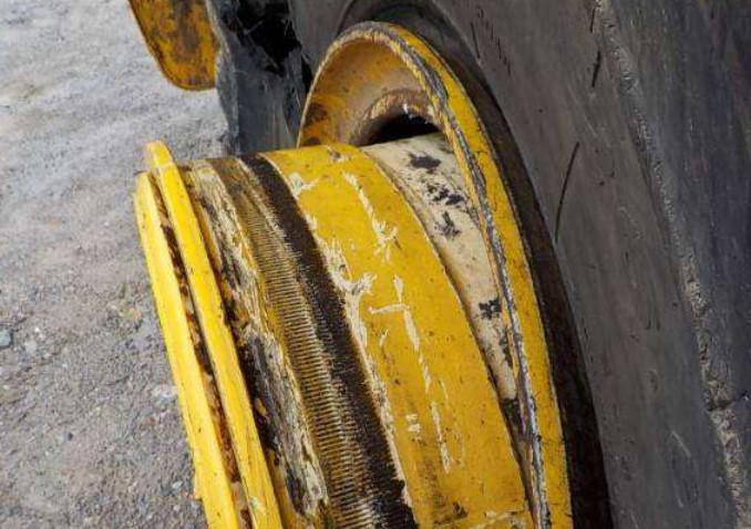 2014 Volvo A35 Articulated Hauler - Image 28