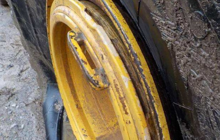 2014 Volvo A35 Articulated Hauler - Image 35