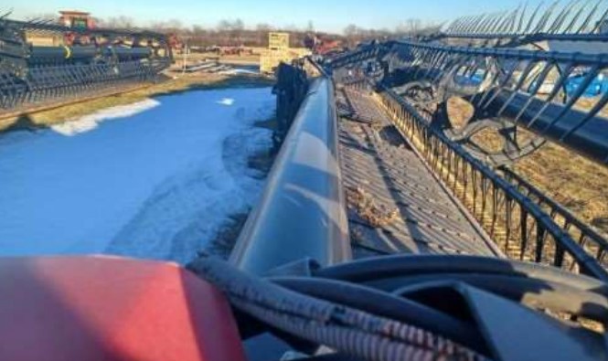 2016 MacDon FD75 Header - Image 5