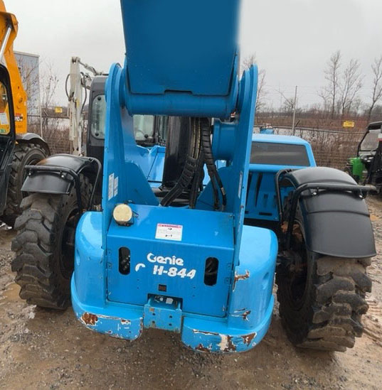 2017 Genie GTH-844 Telehandler - Image 5