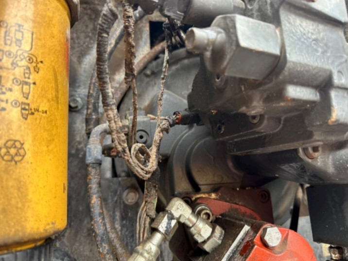 2017 Doosan DX350LC Excavator - Image 10