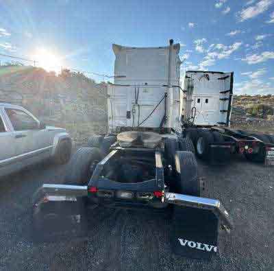 2019 Volvo VNL - Image 4