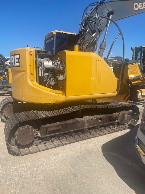 2011 John Deere FF135DX Excavator - Image 5