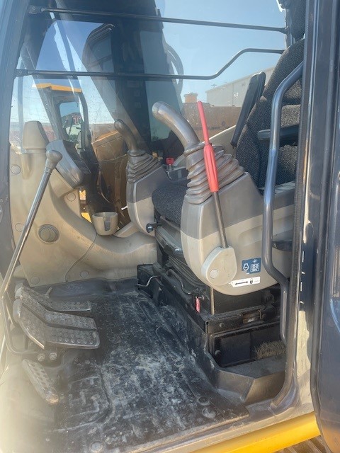 2011 John Deere FF135DX Excavator - Image 6