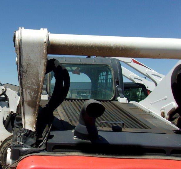 2018 Bobcat T870 Skid Steer - Image 10