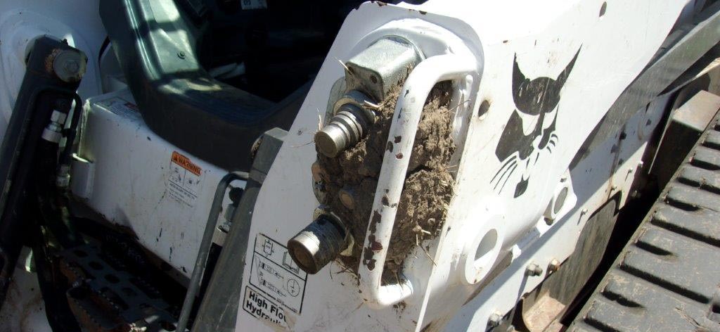 2018 Bobcat T870 Skid Steer - Image 14