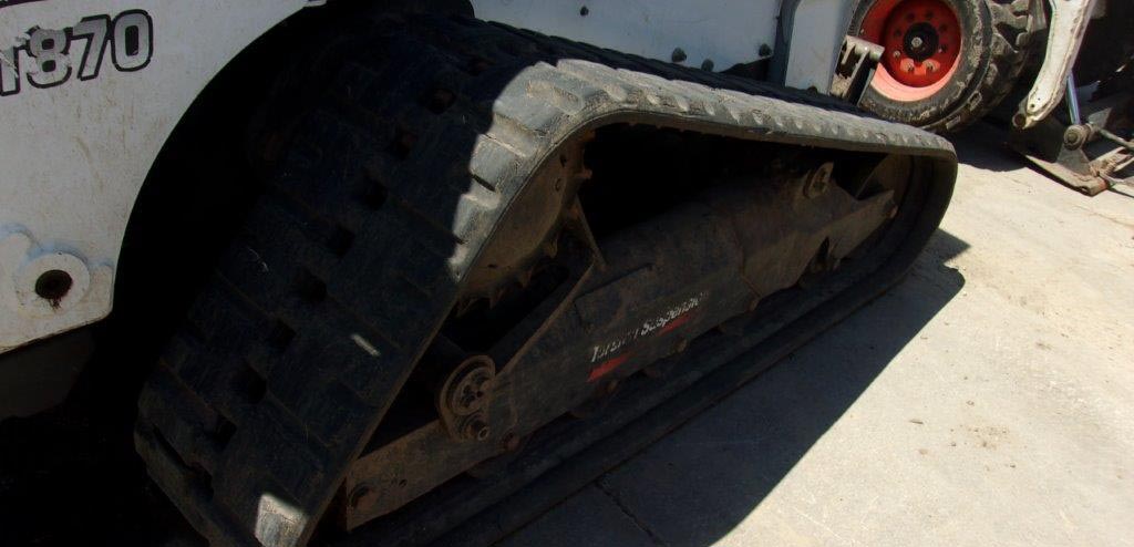 2018 Bobcat T870 Skid Steer - Image 18