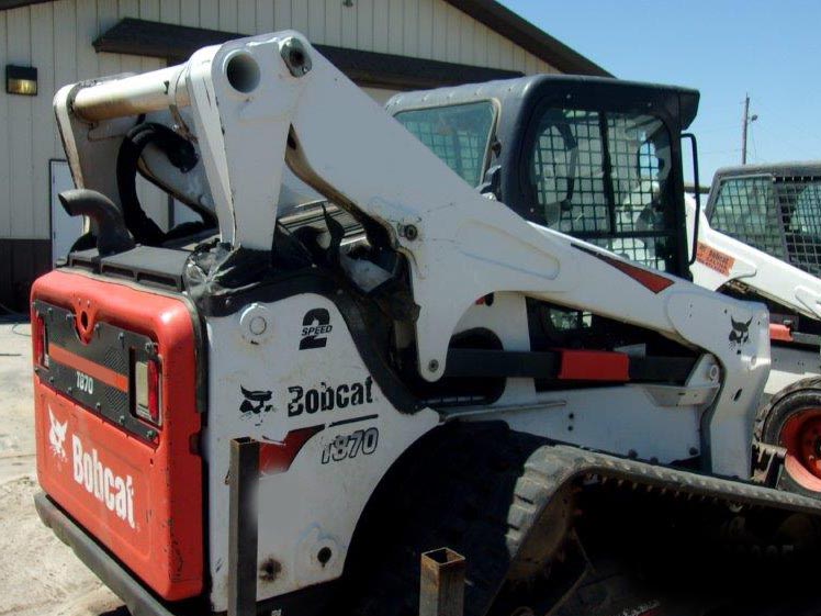 2018 Bobcat T870 Skid Steer - Image 2