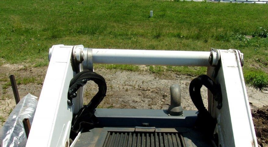 2018 Bobcat T870 Skid Steer - Image 25