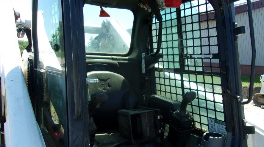 2018 Bobcat T870 Skid Steer - Image 26